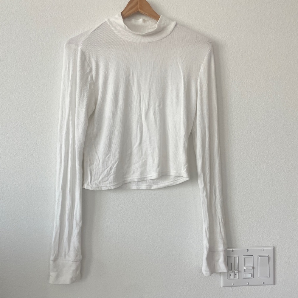 Abercrombie White Mockneck Long Sleeve Top
